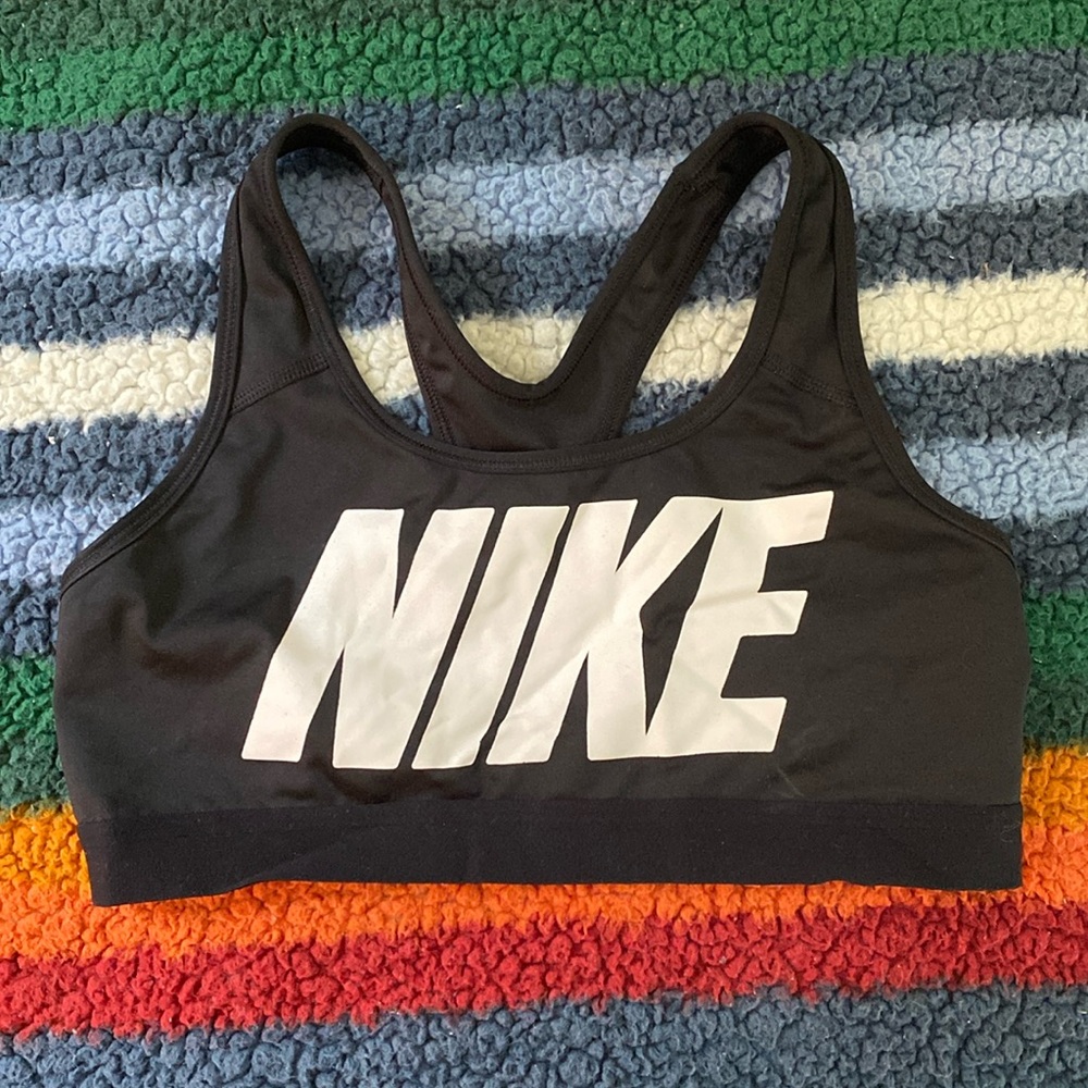 Nike sports bra! 🖤